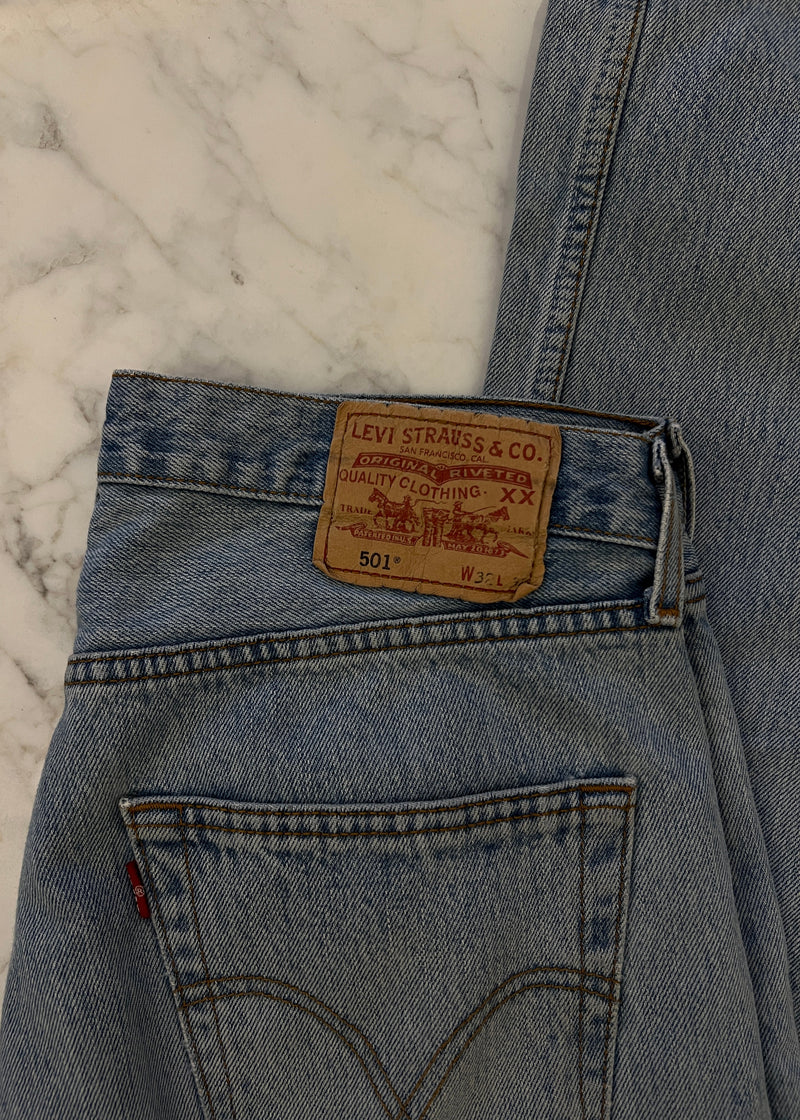 Levi's 501 W32